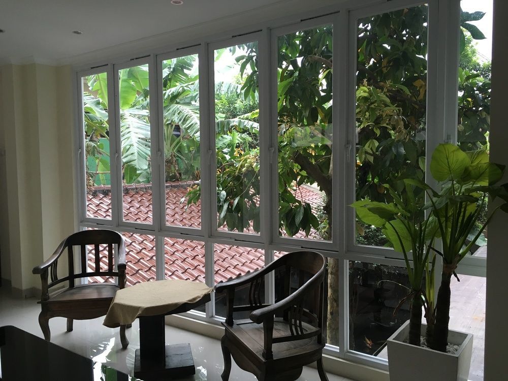 Griya Yunika Hotel Jogjakarta Buitenkant foto